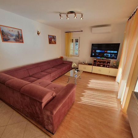 Villa Zvonimir Zagvozd Esterno foto