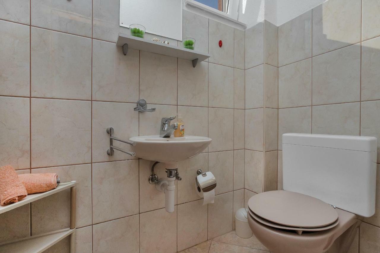 Villa Zvonimir Zagvozd Esterno foto