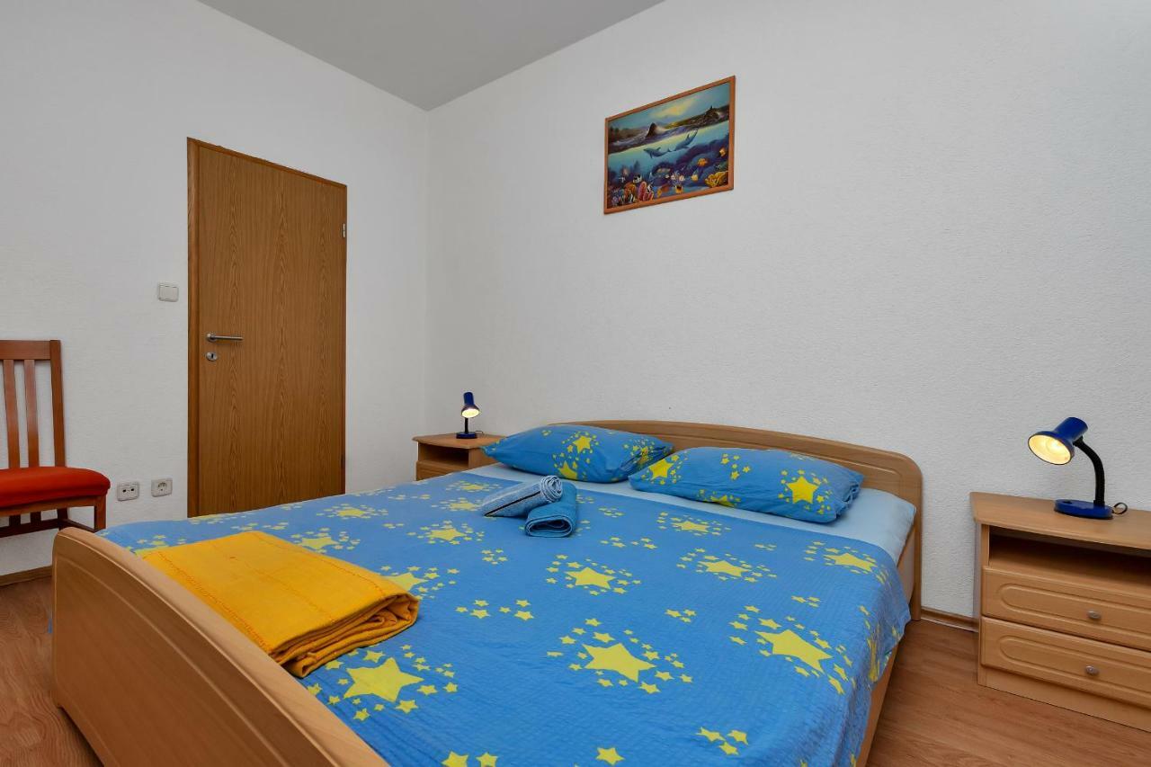 Villa Zvonimir Zagvozd Esterno foto